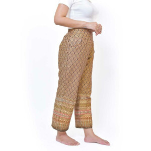 Hose mit bunten Thai Sarong Mustern für Thaimassage