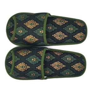 Slippers for thai massage clients - one size fits all...