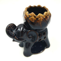 Lamp for scented oil made of ceramic for tea light Elephant Lotus